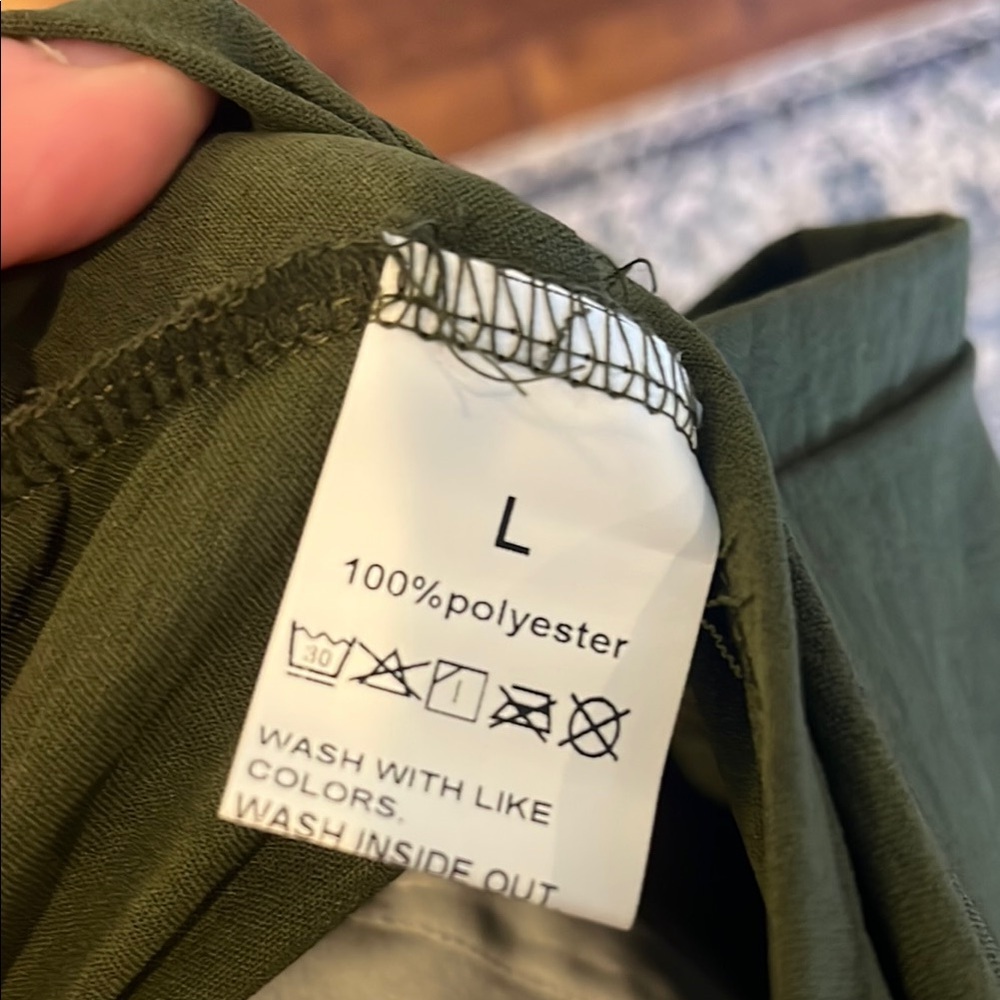 Women’s Green Jumpsuit Sz L - Picture 2 of 2